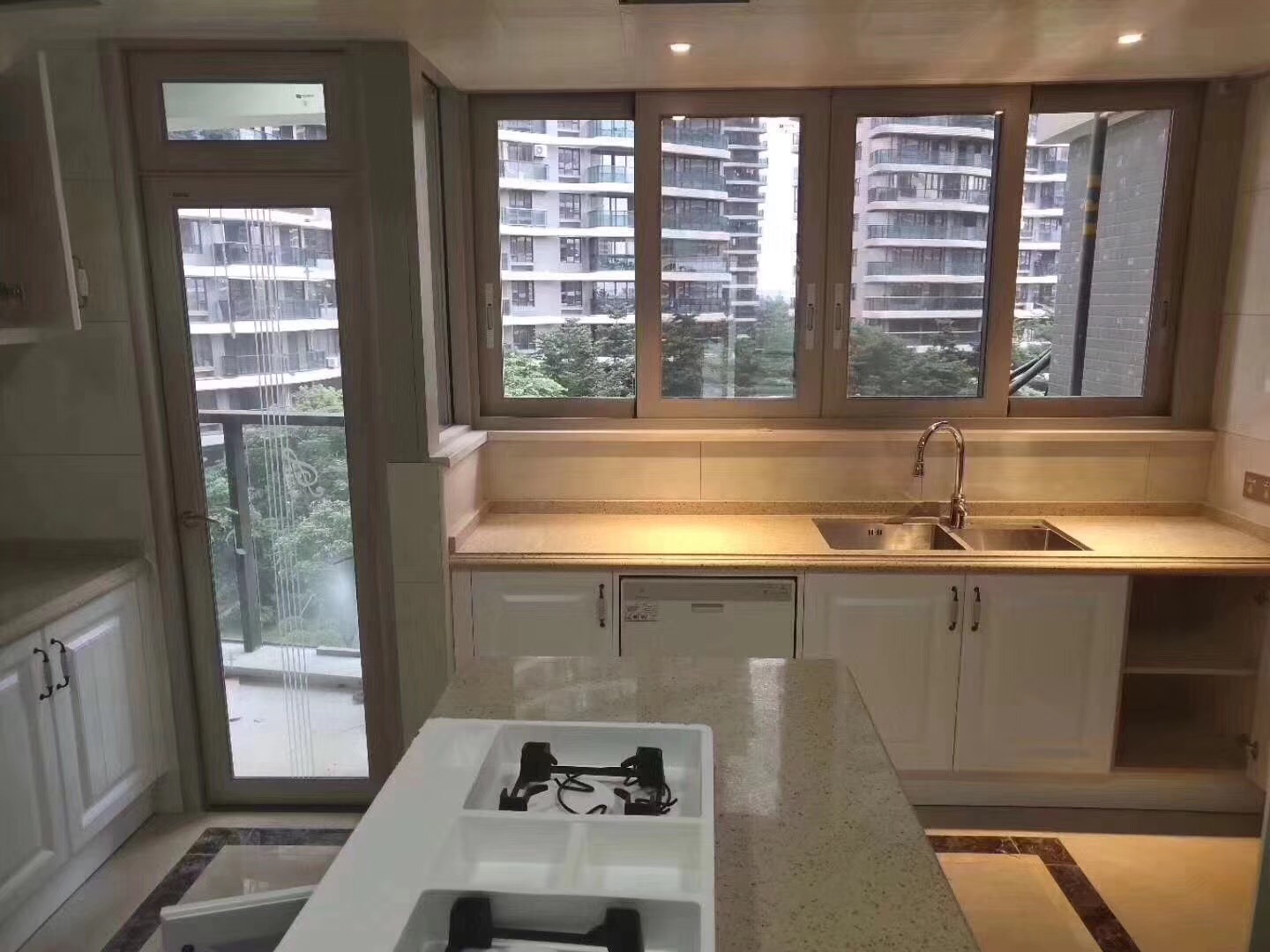 趕緊收藏！門窗這樣安裝，空間可以省幾倍